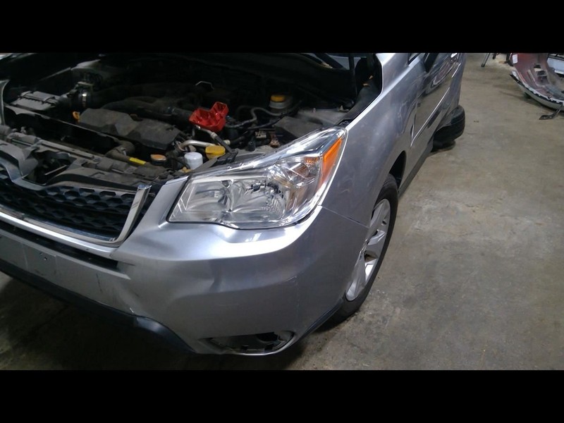 Driver Headlight Chrome Background Halogen Fits 14-16 FORESTER 1694400