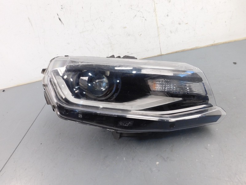 2021 17 18 19 20Camaro ZL1 Right Passenger Side Head Light #9820 E7