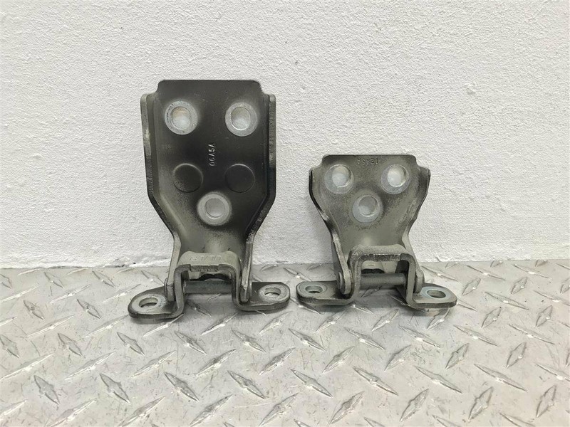 2005 LINCOLN NAVIGATOR PASSENGER FRONT DOOR HINGES PAIR OEM