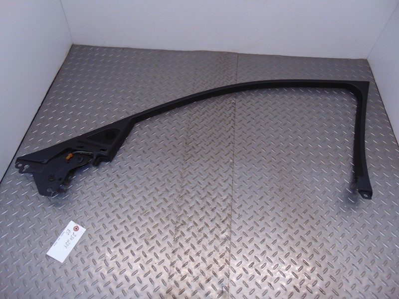 INFINITI M37 FRONT RIGHT DOOR WINDOW FRAME COVER W/ SPEAKER OEM 2011π