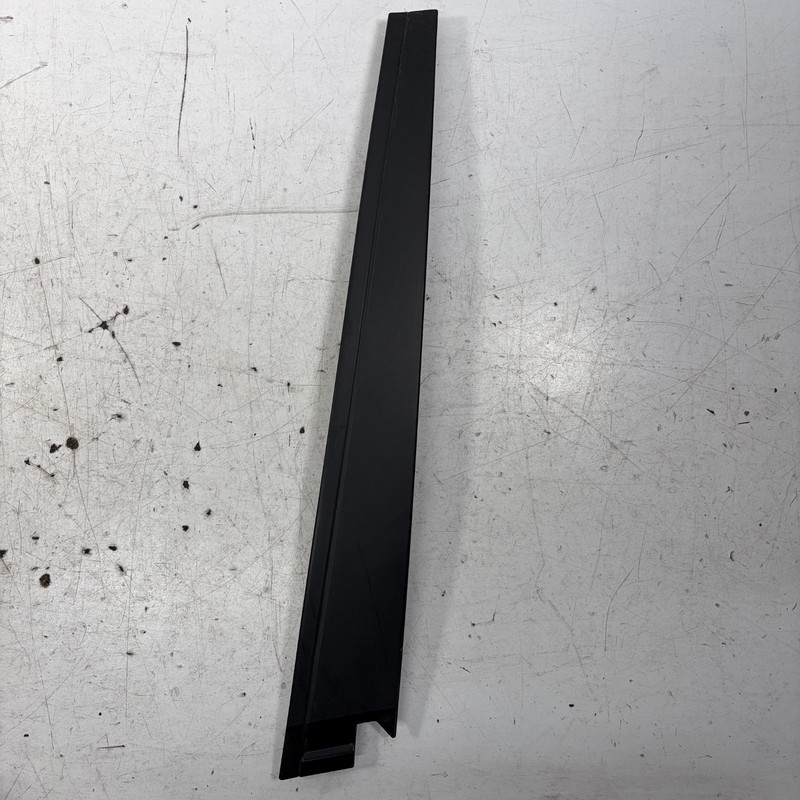 96-04 Acura RL Left Front Door Sash Molding Garnish Black 72470-SZ3-003 OEM