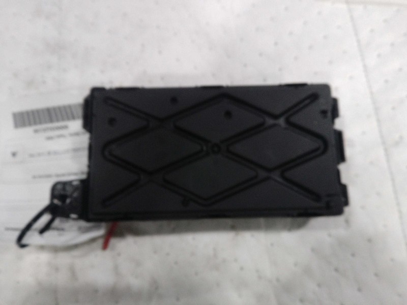 2013 BMW 328i Power Seat Control Module OEM Black 61357490465 Used