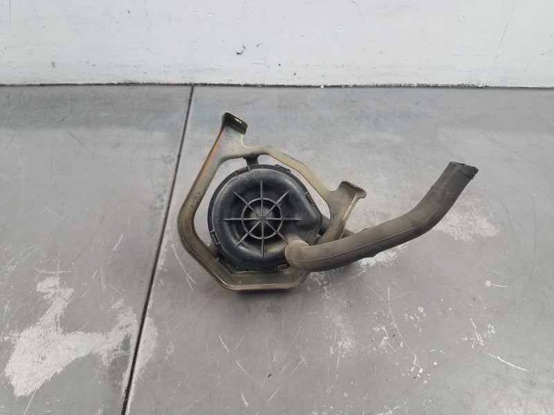 2002 Honda S2000 AP1 Secondary Air Injection Pump #0918 B1