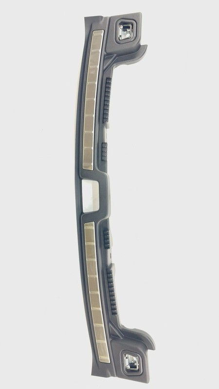2018-2024 Volvo XC60 T5 Interior Lower Liftgate Rear End Trim Scuff Panel OEM