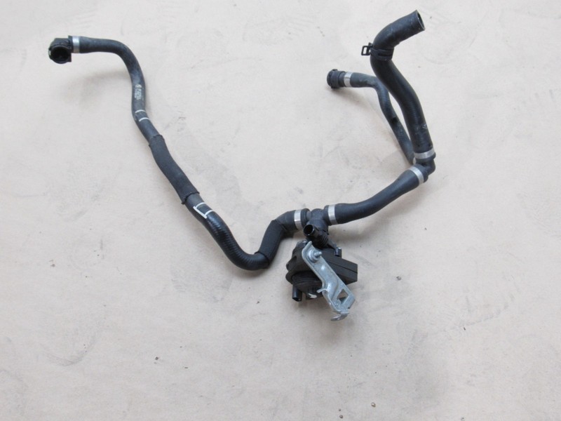 BMW M235i F44 2023 2.0L AWD Coolant Water Pipe Tube Line Hose 20-25 *