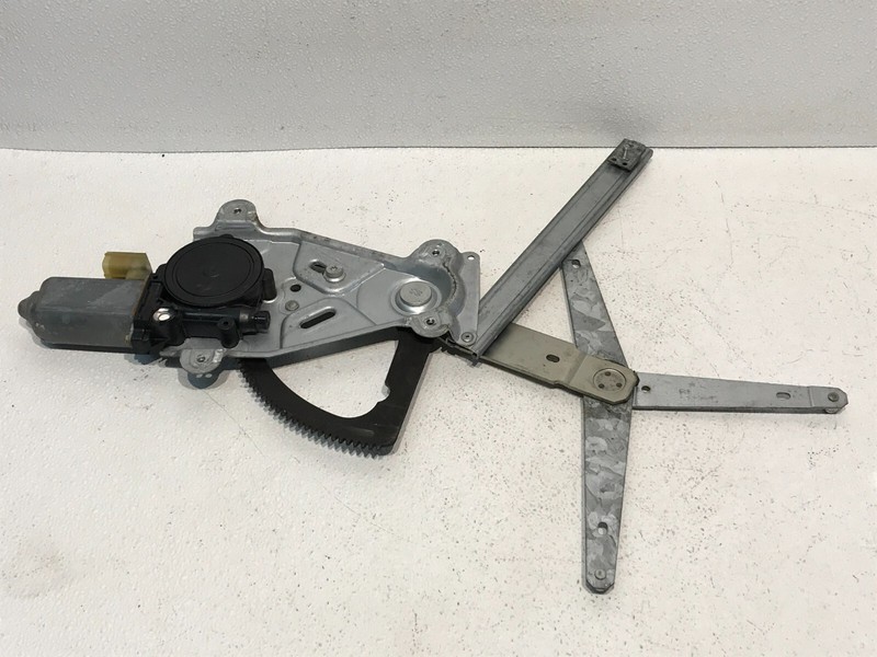 97-06 Jaguar XK8 XKR X100 Front Right Passenger Window Regulator w/ Motor OEM