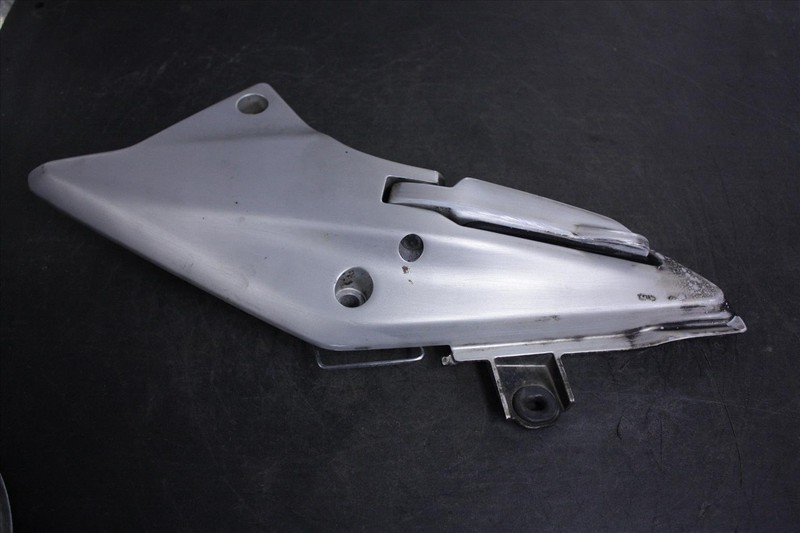 2008 HONDA FSC 600 D SILVERWING REAR RIGHT FOOT PEG W/MOUNT BRACKET FSC600 08