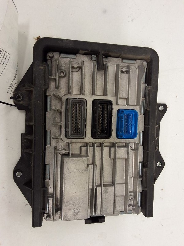 Engine ECM Electronic Control Module Fits 22-23 SILVERADO 2500 PICKUP 3387716