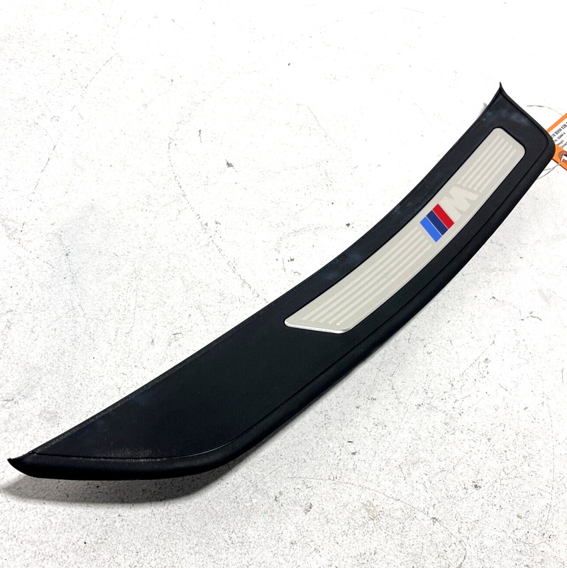 2011-2016 BMW 528i F10 REAR RIGHT DOOR M SPORT SILL SCUFF PLATE TRIM PANEL OEM