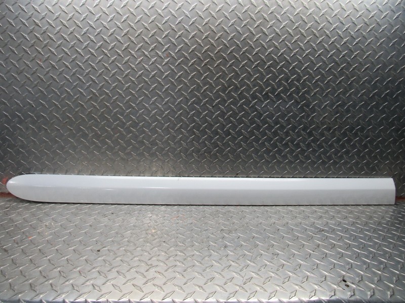 2009 NISSAN ARMADA LE RIGHT PASSENGER FRONT SLIDING DOOR ADHESIVE BODY MOLDING