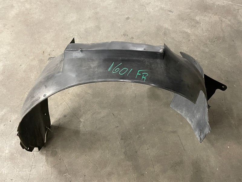 1987-1993 Cadillac Allante Front Right Fender Liner Splash Shield Guard 1601 OEM