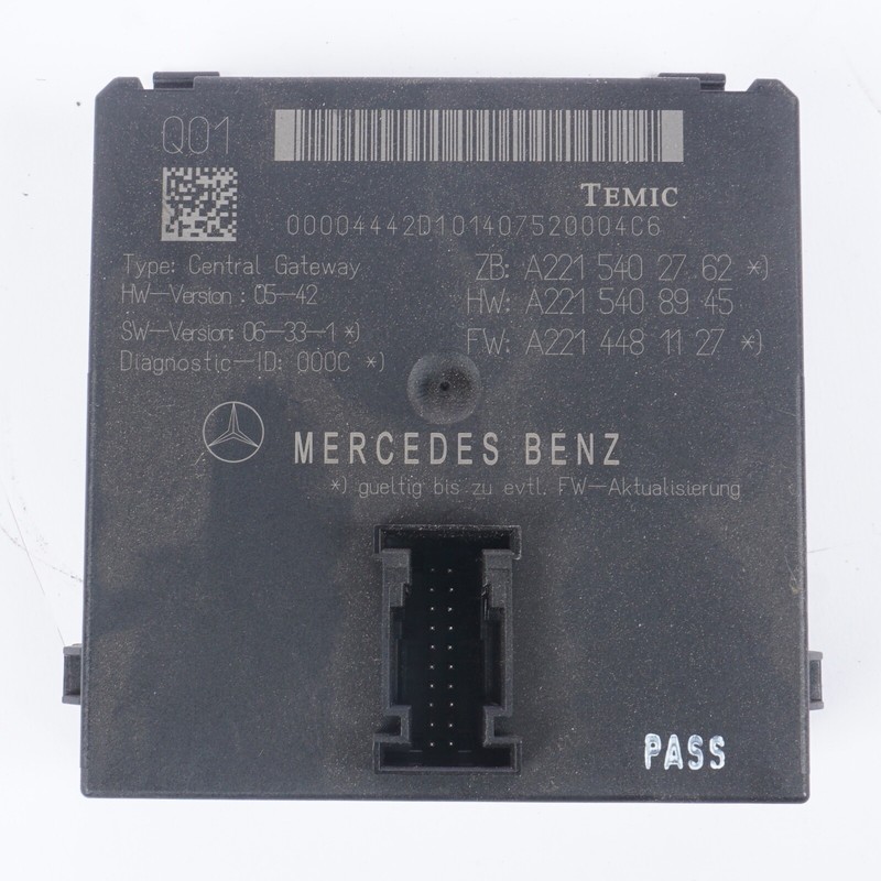 07-14 Mercedes W216 CL63 S550 Central Gateway Control Module 2215402762 OEM