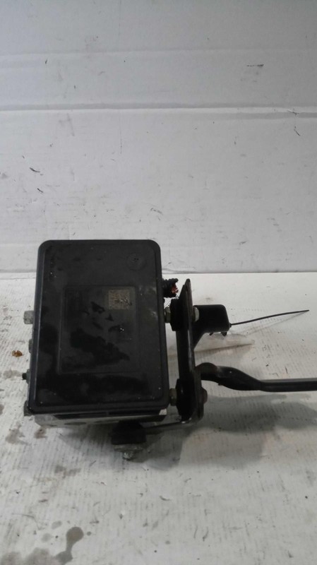 2017 Nissan Versa ABS Pump & Motor Assembly OEM 84K Mi 476603WC0B
