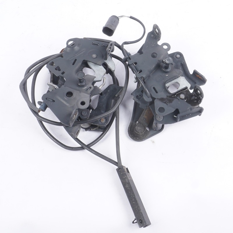 OEM BMW F12 650i 12-18 Left Right Lower Hood Lock Latch Catch w/Cable Handle