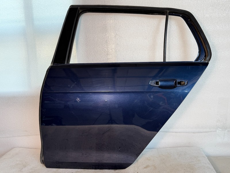2015 2016 2017 2018 2019 VOLKSWAGEN GOLF LEFT REAR DOOR OEM #002 BLUE