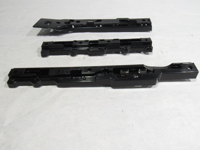 20-24 BMW M8 F93 2022 Left Driver Rocker Skirt Support Bracket Set 3 PCS ;:O