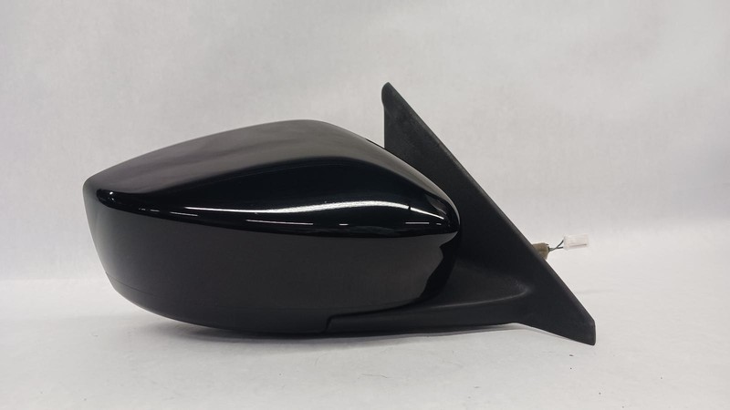 18-'19 NISSAN KICKS Right passenger Door Mirror power w/heat OEM Grade A!