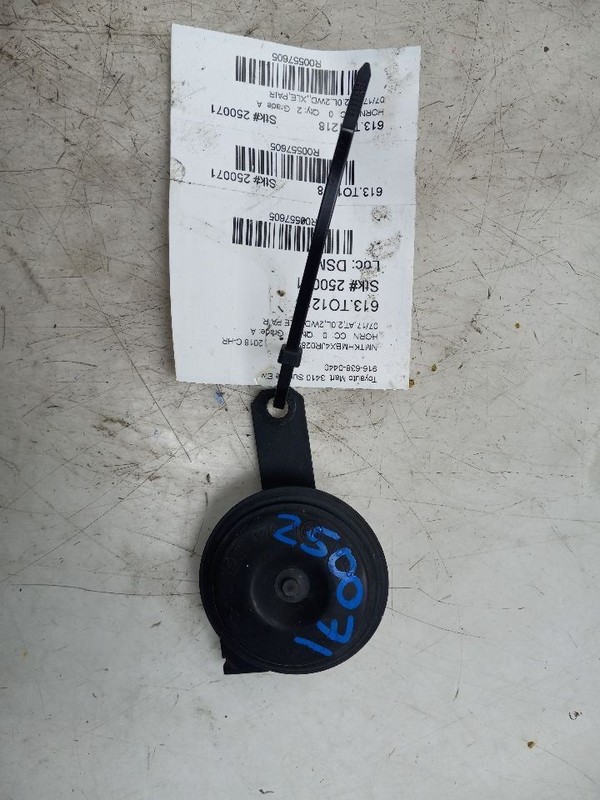 17 18 Toyota C-HR Horn Low Pitch
