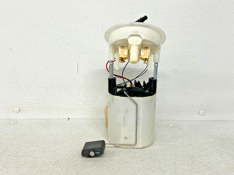⭐2007-2013 BMW 3-SERIES GAS FUEL PUMP AND SENDER MODULE ASSEMBLY OEM LOT2728