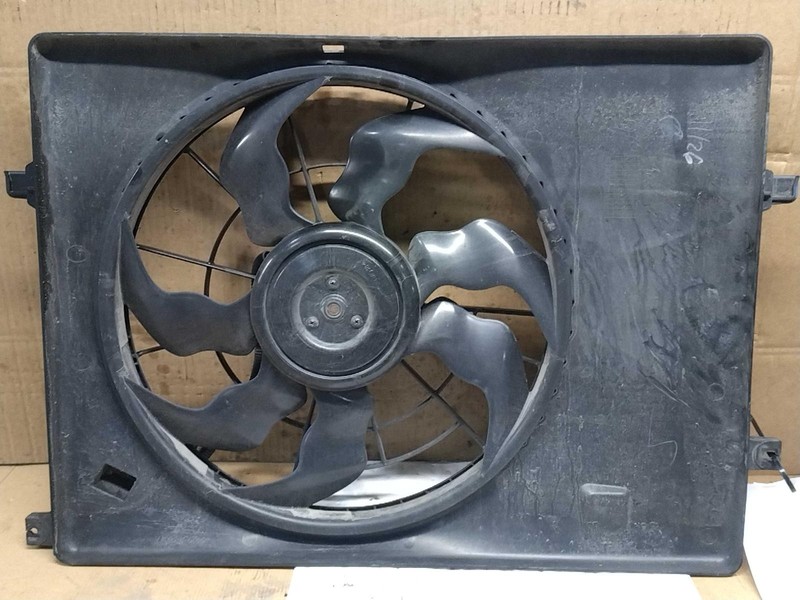 2020 KIA SORENTO 3.3L Engine Cooling Fan Motor OEM 25380C6600 62K Miles