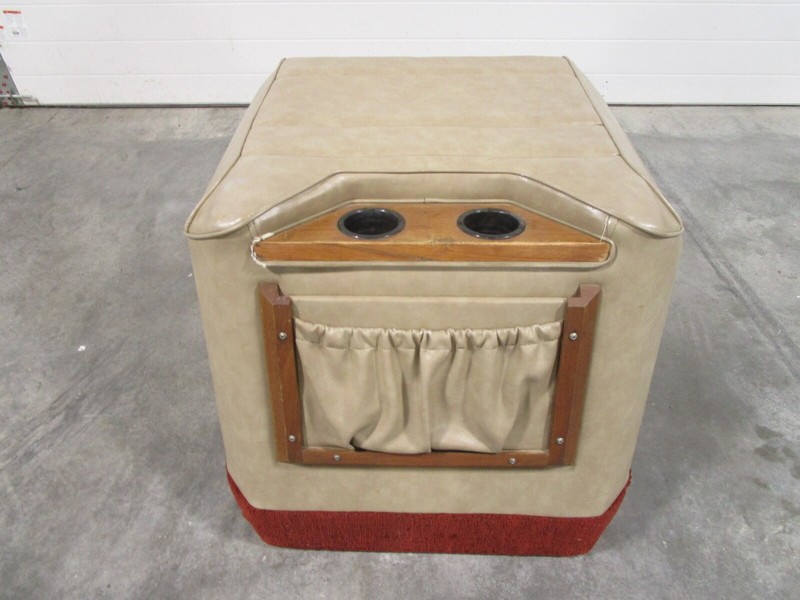 1984 Stingray SVB 165 SS 3.0L Sterndrive Engine Motor Cover Hood Tan, Brown