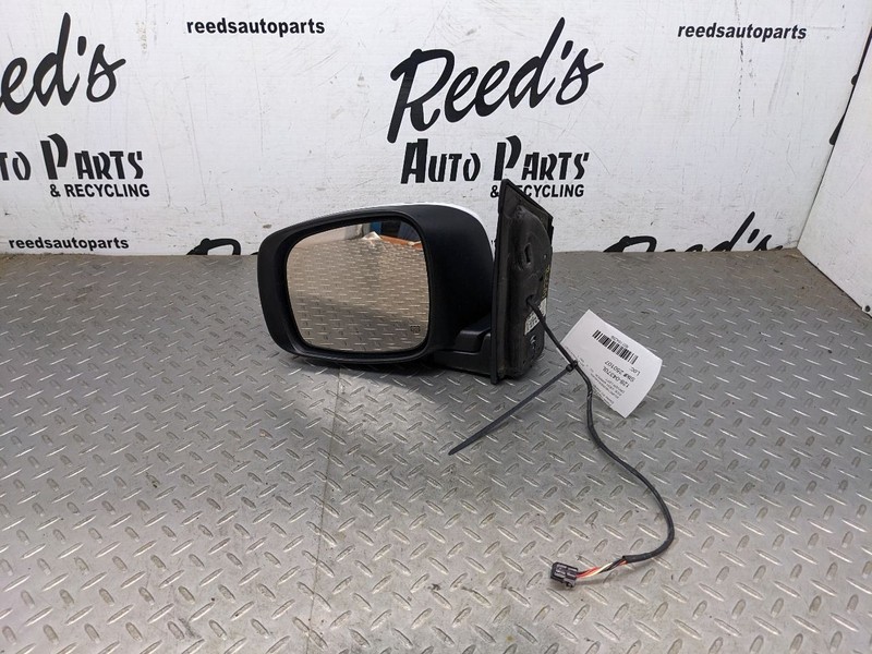 Driver Side View Mirror Power Painted Fits 11-16 TOWN & COUNTRY 1164289