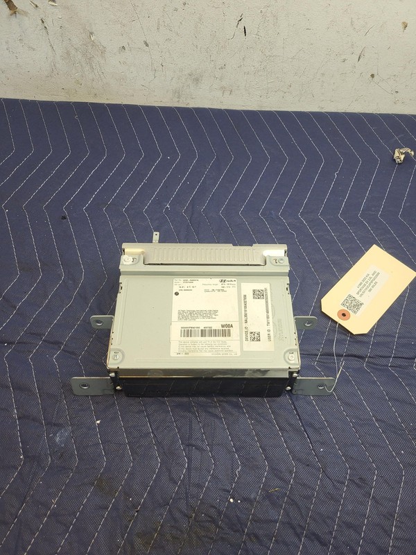 Used Oem Kia Audio Equip Display Radio Receiver for 2023-2025 Sportage 2.5L AWD