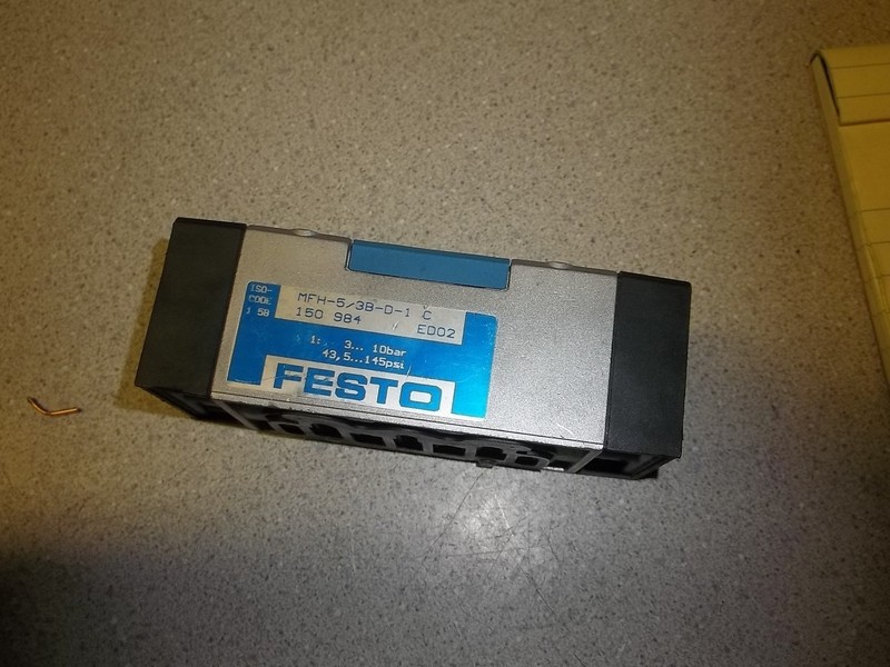 Festo MFH-5/3B-D-1C 150 984 ED02 Solenoid Valve *FREE SHIPPING*