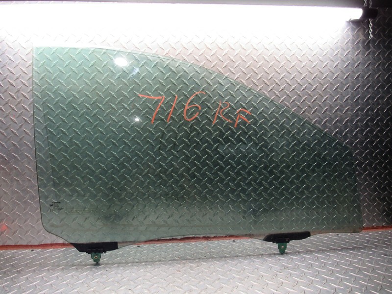 2004-2010 TOYOTA SIENNA RIGHT PASSENGER SIDE FRONT WINDOW GLASS