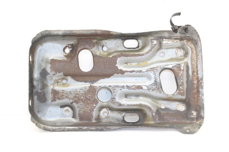 91-93 Mazda B-2600 Battery Tray