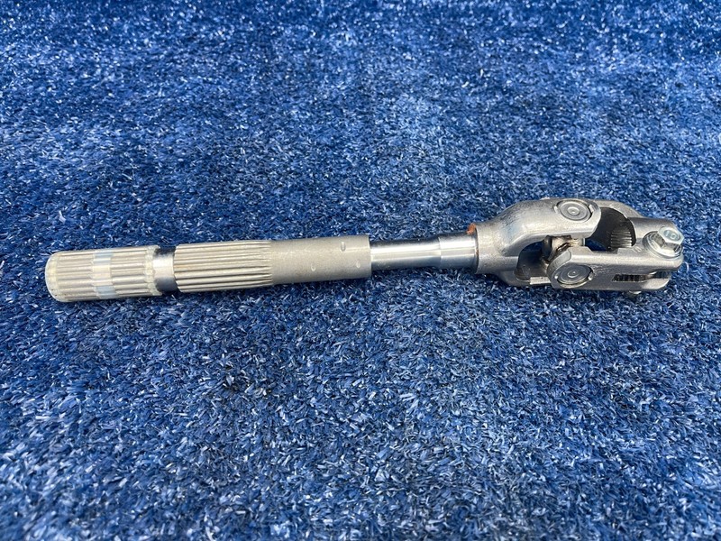 2016-2021 HONDA CIVIC 2.0L STEERING COLUMN LOWER UNIVERSAL JOINT SHAFT OEM