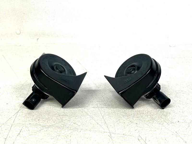 ⭐14-19 MERCEDES-BENZ CLA250HIGH & LOW TONE SIREN SIGNAL HORN SET OEM LOT2745
