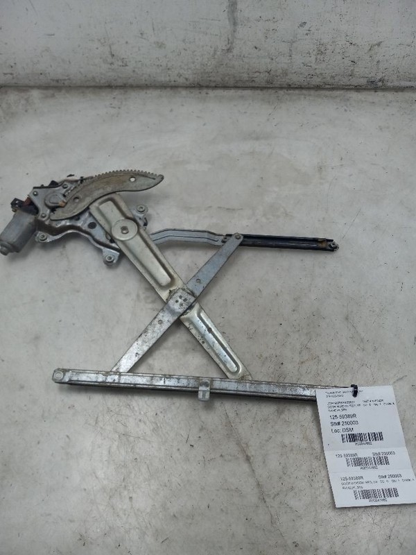 96 97 98 99 00 01 02 TOYOTA 4 RUNNER PASSENGER RIGHT FRONT WINDOW REGULATOR