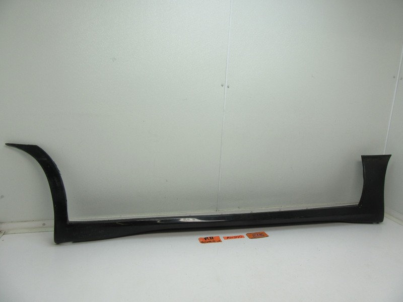 MOLDING ROCKER PANEL RIGHT SIDE SKIRT BLACK TRIM LOWER COVER RH R GRAND AM SEDAN