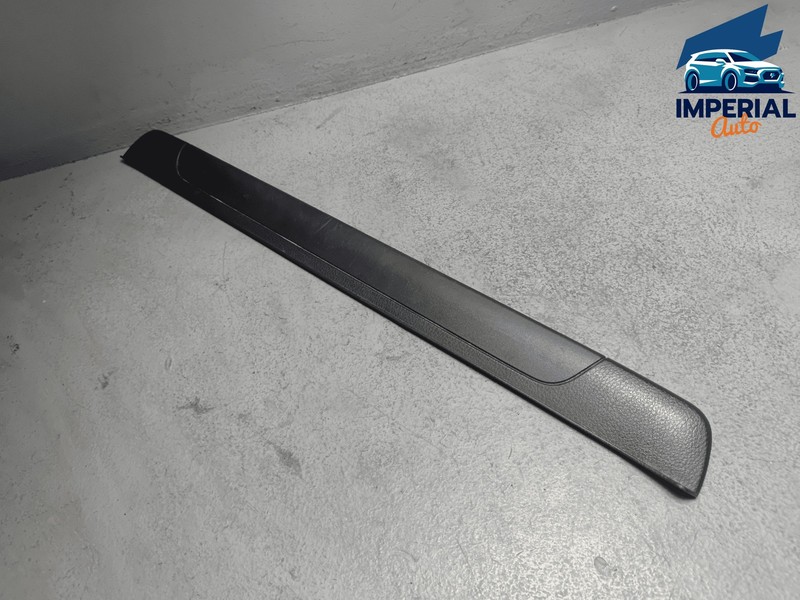 2018-2025 TOYOTA CAMRY FRONT DRIVER SIDE DOOR SILL SCUFF PLATE TRIM COVER OEM