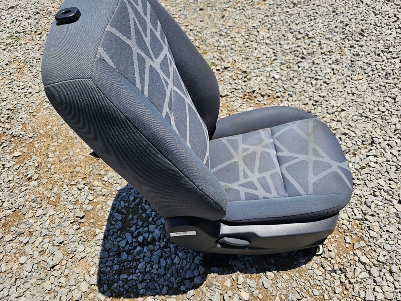 Front Seat FORD TRANSIT CONNECT 10 11 12 13 PASSENGER SIDE