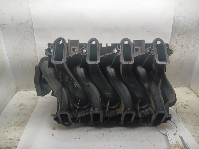 10-'13 CHEVROLET SILVERADO 1500 Intake Manifold OEM 1 Year Warranty!