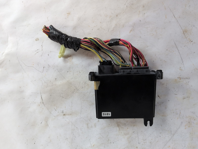 OEM 98-00 LINCOLN TOWN CAR KEYLESS DOOR ENTRY MODULE UNIT YW1T-13C791-AB