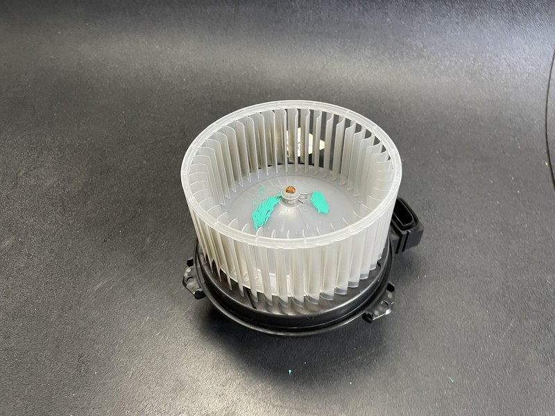 Blower Motor 2022 Subaru Forester 72223-FL010 2019 2020 2021 2023