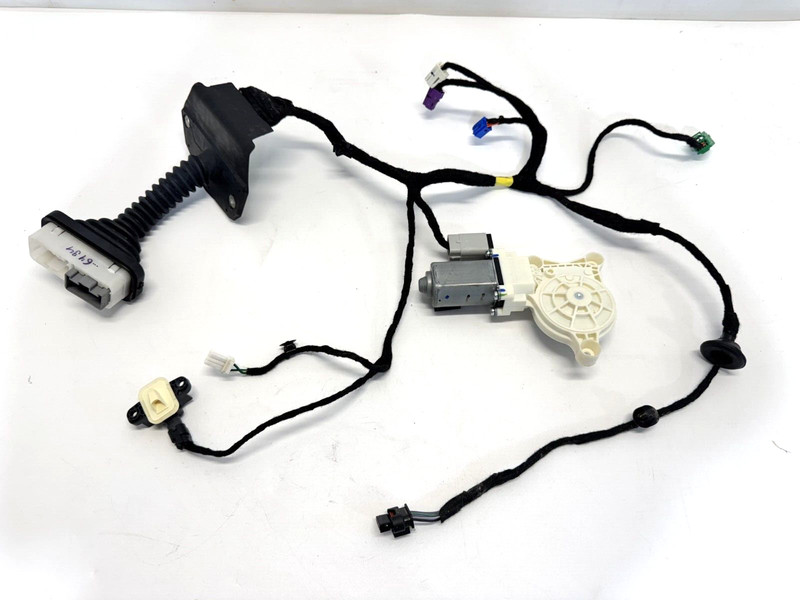 ✅2018-2024 RAM 1500 CL 2500 3500 CREW CAB FRONT RIGHT DOOR WIRING w/ MOTOR OEM