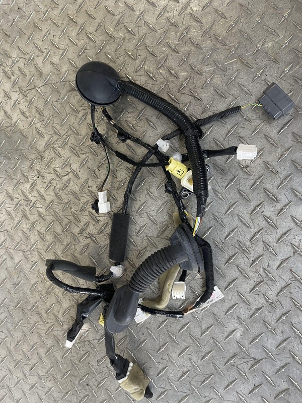 16-20 Nissan Pathfinder Front Passenger Right Door Harness Oem Tested