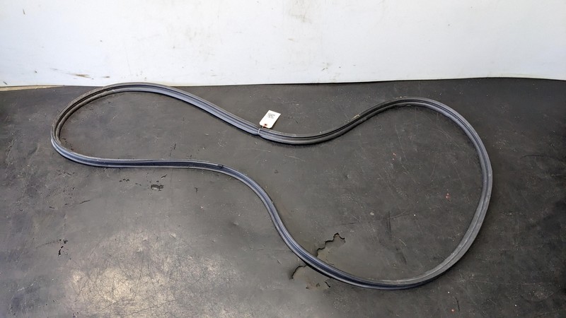 Rear Tailgate Weatherstrip 2020 Mazda CX-5 KB7W-62-761 2017 2018 2019 2021- 2023