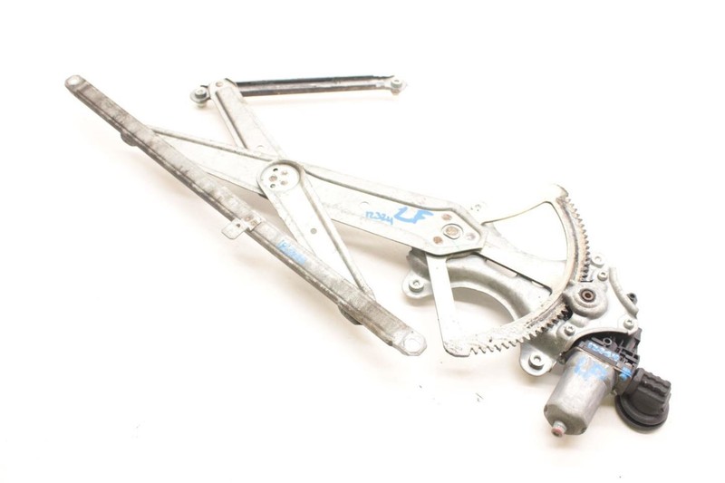 07-14 Toyota FJ Cruiser 4.0L RWD Driver Left Front Window Regulator and Motor
