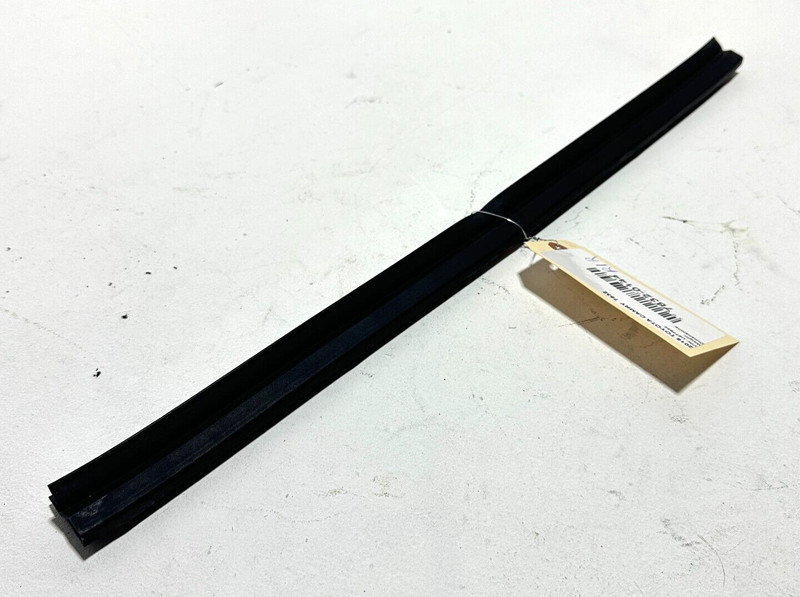 2018-2024 TOYOTA CAMRY DOOR LOWER WEATHERSTRIP SEAL REAR RIGHT OR LEFT SIDE OEM