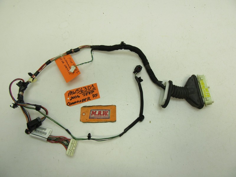 COMMANDER RIGHT FRONT DOOR WIRE HARNESS PLUG CONNECTOR LATCH SPEAKER SWITCH RF R