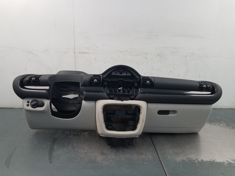 2020 Mini Cooper Clubman JCW John Works ALL4 Dash Panel #1266 H6