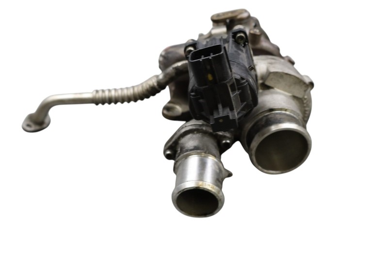 17-19 Genesis G90 Right Passenger Side Turbo Turbocharger Manifold Oem