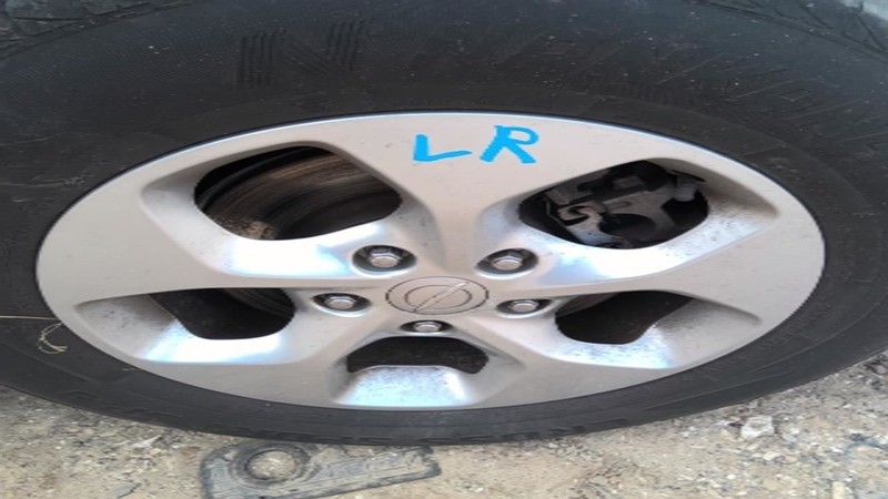 Wheel Road Wheel Aluminum 17x7 5 Spoke Bladed Design Fits 17-19 PACIFICA 1534212