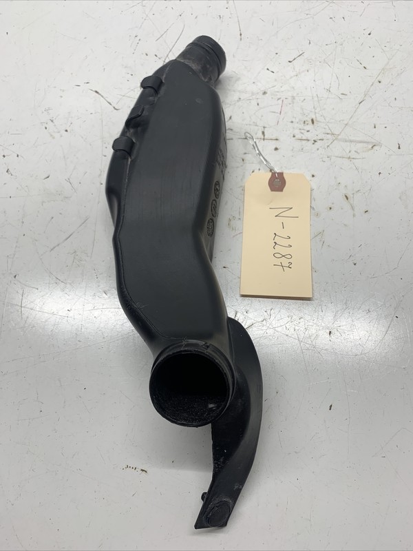 Tesla Model Y Washer Tank Neck N-2287 B156