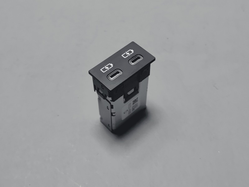 2021-23 Toyota RAV4 Center Console Dual USB Type C Port Power Outlet Charger OEM